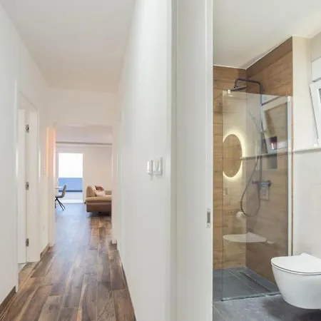 Appartamento Luxury Penthouse - Views, Hot Tub & Pool